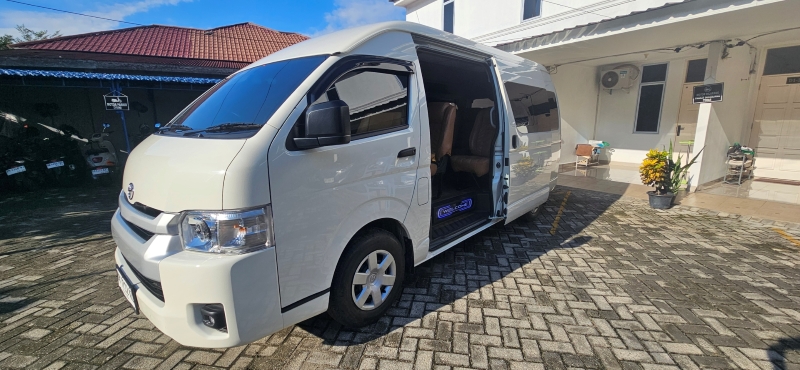 Rental Mobil
